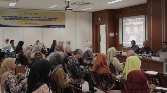 Universitas Terbuka (UT) Jambi menggelar tutor untuk Program Diploma dan Sarjana UT Semester Genap 2023 2024