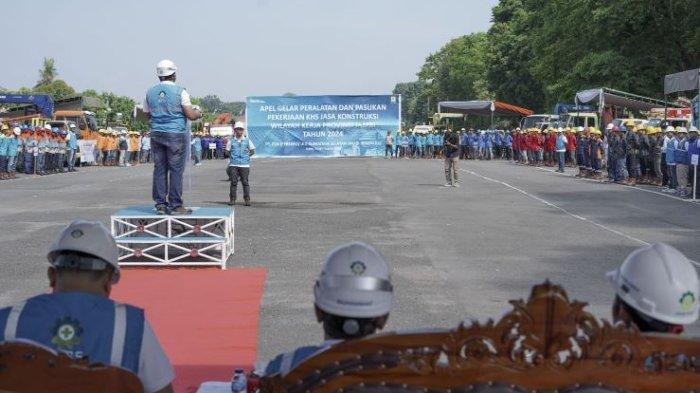 PT PLN (Persero) Unit Induk Distribusi Sumatera Selatan, Jambi, dan Bengkulu (UID S2JB) sukses menggelar acara Gelar Peralatan dan Pasukan Kontrak Kerja Harian Satuan (KHS) untuk pekerjaan konstruksi jaringan listrik di Wilayah Kerja Provinsi Jambi.