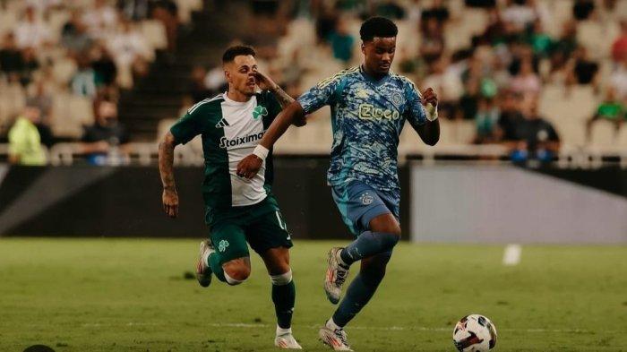 Ajax akan menjamu Panathinaikos dlaam pertandingan kualifikasi Liga Europa malam ini.