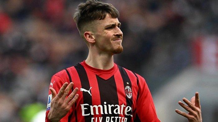 Alexis Saelemaekers di AC Milan