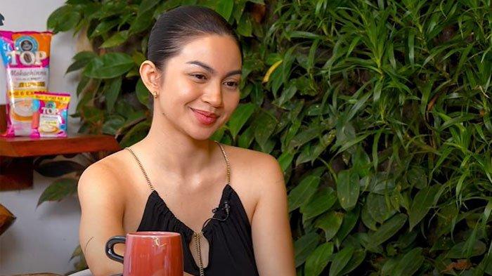 ARIEL TATUM DI PODCAST - Ariel Tarum membongkar sikap asli Abidzar dalam YouTube Curhat Bang Denny Sumargo, (4/2/2025)