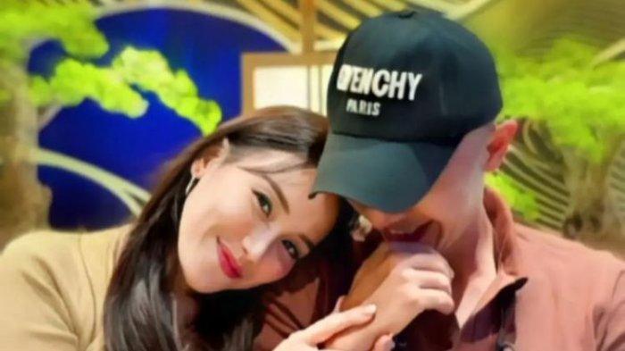 Ayu Ting Ting ngedate dengan Muhammad Fardhana
