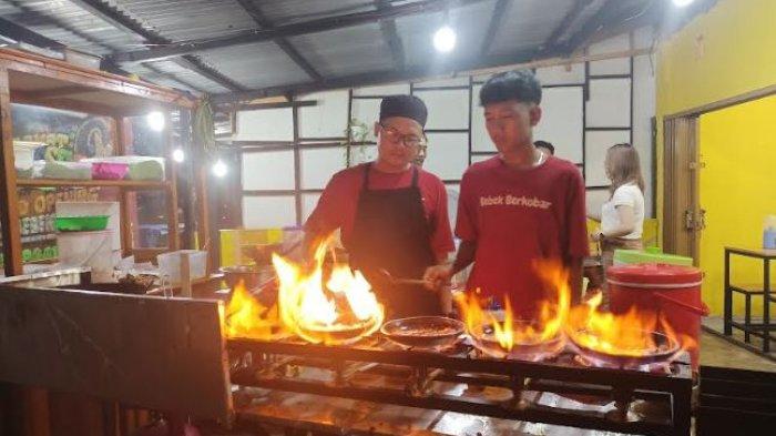 Beko, resto yang khas menyajikan olahan bebek yang berada di Jalan H Agus Salim Kota Baru Jambi, pas di depan Kantor Dinas Kesehatan Kota Jambi.