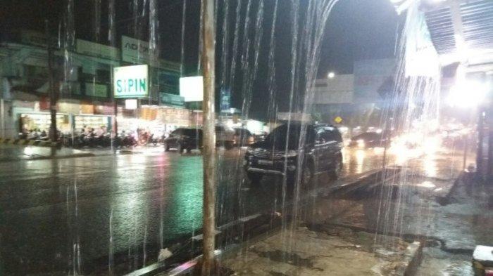CUACA JAMBI BMKG merilis peringatan dini cuaca Jambi Rabu 23 April 2025 hujan sedang hingga lebat.