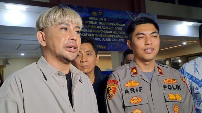 Caren Delano kasihan dengan sopir yang membawa kabur mobilnya