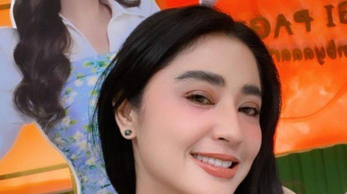 Dewi Perssik Tak Mau Lagi Gagal dalam Berumahtangga