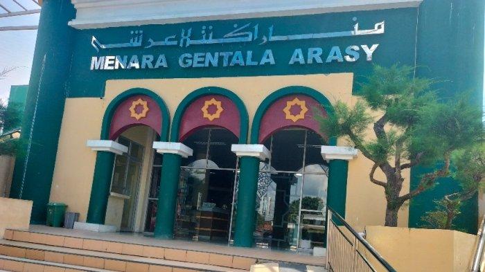 Menara Gentala Arasy Kota Jambi.