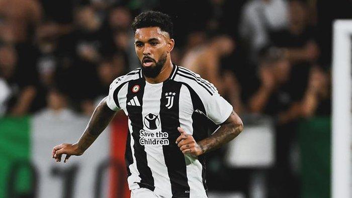 Douglas Luiz di Juventus