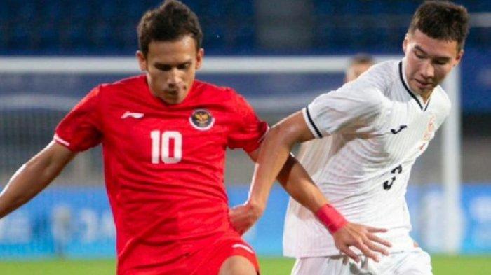 Egy Maulana Vikri di laga Timnas Indonesia U-23 vs Kirgistan, Selasa (19/9/2023) malam.