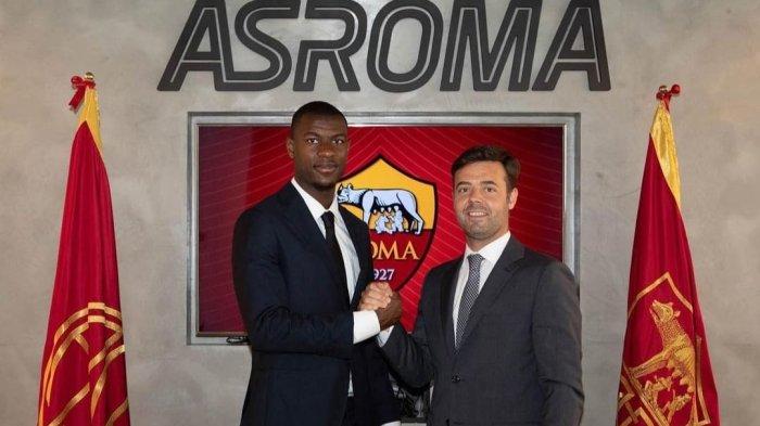 Evan Ndicka resmi bergabung di AS Roma