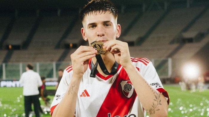 Franco Mastantuono, bintang muda River Plate yang diminati AC Milan.