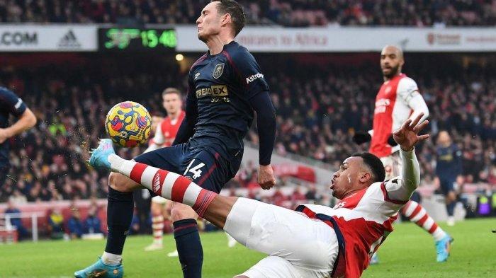 Gabriel Magalhaes pemain Arsenal yang diminati Barcelona