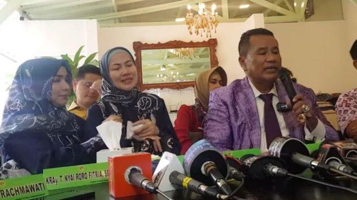 Venna Melinda Siap Ceraikan Ferry Irawan, Hotman Paris: Ferry Itu Gak ...