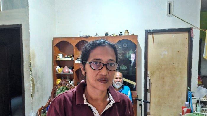 Imelda, ibu dari siswa SMP korban pelecehan oknum ASN Pemprov Jambi, Jumat (15/11/2024).