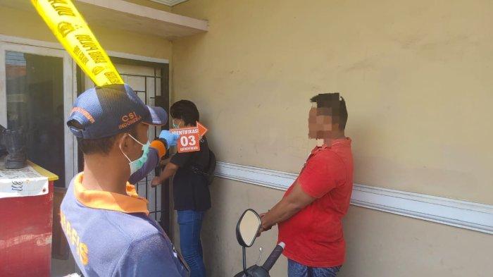 OLah tempat kejadian perkara pembunuhan anggota Polres Muaro Jambi, Aipda Hendra Marta Utama. Lokasi kejadian di RT 26, Kelurahan Buluran, Kecamatan Telanaipura, Kota Jambi.
