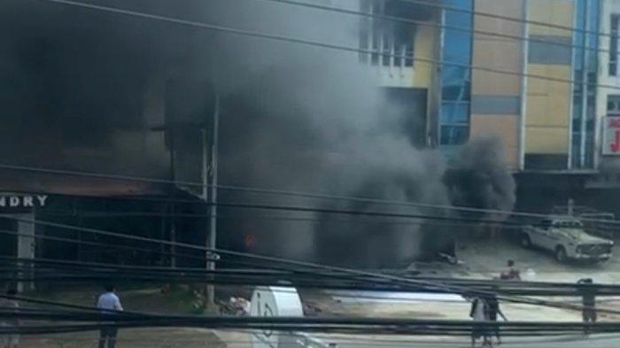 Kebakaran Ruko di Simpang Puncak Jambi Memakan Korban