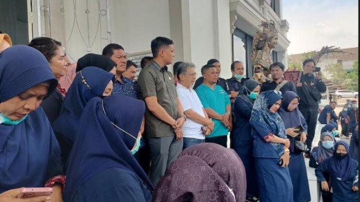 Ketua DPRD Provinsi Jambi Temui Perwakilan Nakes RSUD Provinsi Jambi