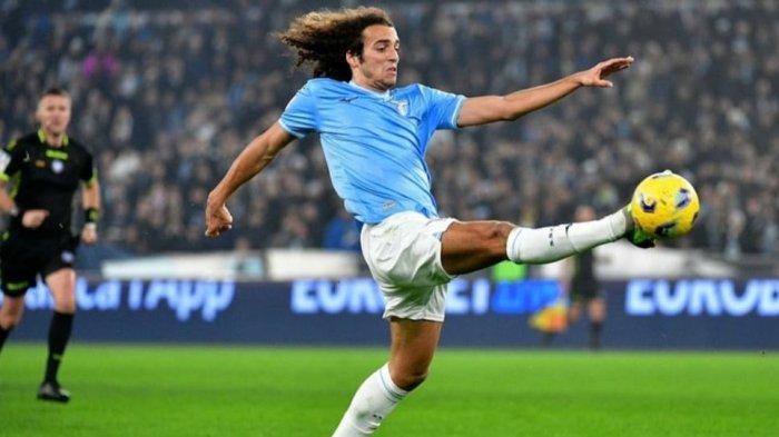 LAZIO - Gelandang Matteo Guendouzi masuk daftar gelandang terbaik di Serie A Italia.