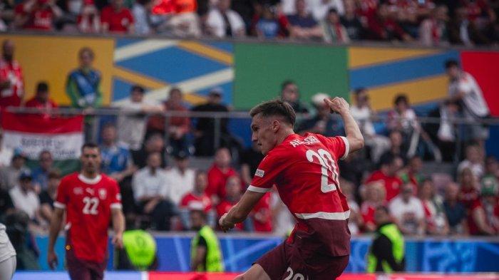 Michael Aebischer di timnas Swiss