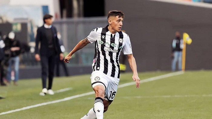 Nahuel Molina saat di Udinese