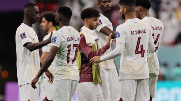 Pemain Qatar setelah tersingkir di Piala Dunia 2022
