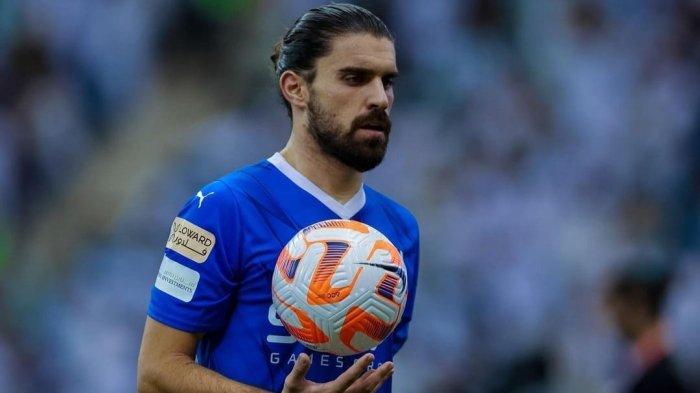 Ruben Veves di Al-Hilal, mantan pemain Wolves itu menjadi incaran Arsenal di Januari.