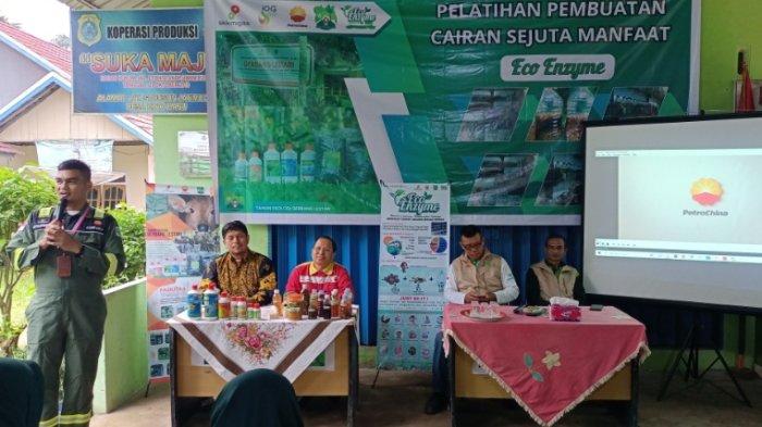 SKK Migas PetroChina International Jabung Ltd. Gelar Pembuatan Eco Enzyme