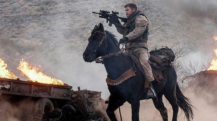 Sinopsis 12 Strong tayang 3 November 2022 di Bioskop Trans TV