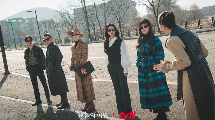 Sinopsis Queen of Tears Episode 13
