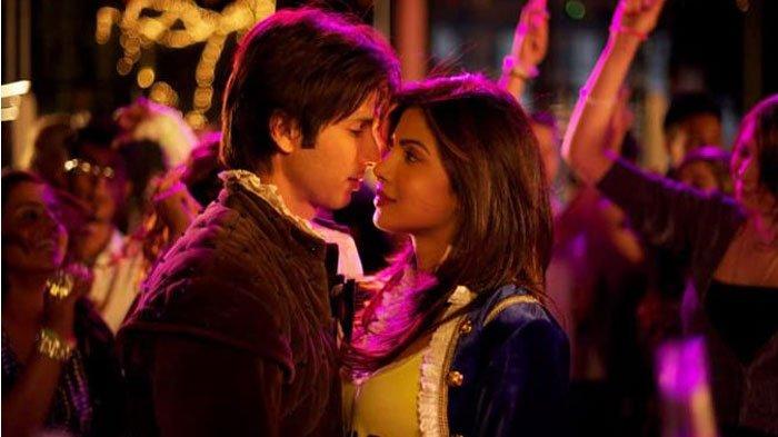 Sinopsis Teri Meri Kahaani
