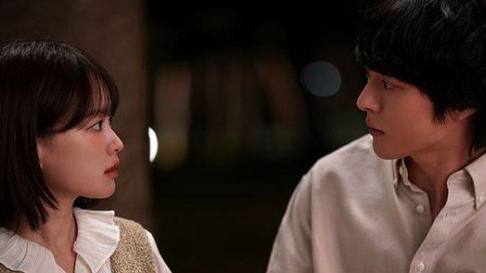 Sinopsis The Atypical Family Episode 9