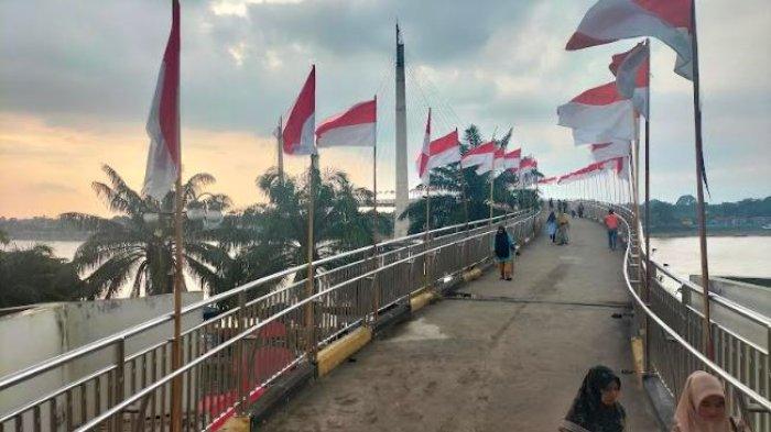 Gentala Arasy berhasil memikat hati wisatawan dari berbagai penjuru, menjadikan Kota Jambi sebagai destinasi wisata yang wajib dikunjungi.