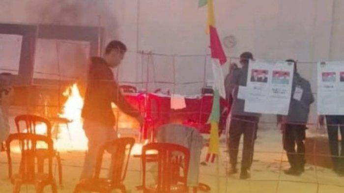 Tangkapan layar TPS di Sungai Penuh Terbakar