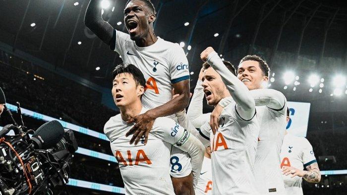 Nottingham Forest akan menjamu Tottenham dalam pertandingan Liga Premier Inggris malam ini