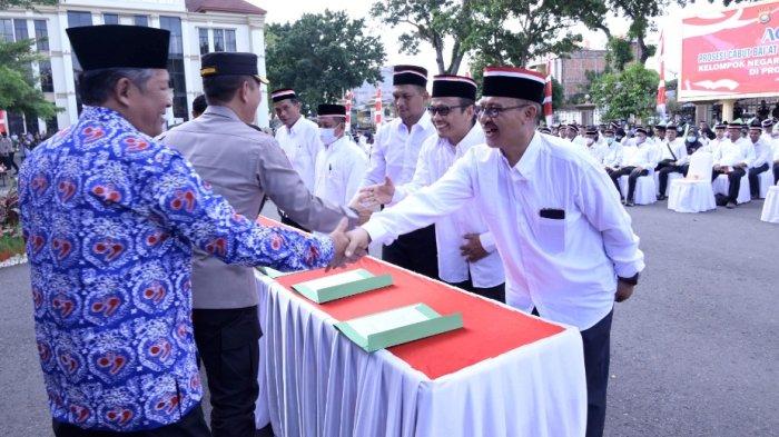Wakil Gubernur Jambi Terima Ikrar Setia X Kelompok dan Simpatisan NII di Jambi