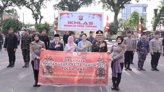Polda Jambi Gelar Upacara Pembinaan Tradisi Peringatan ke-78 Hari Bhayangkara Tahun 2024