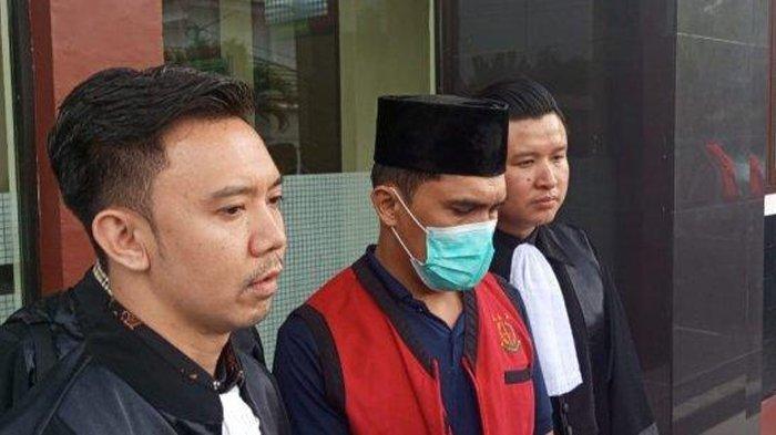 NAIK BANDING - Perkara pencabulan yang menjerat Rizky Aprianto alias Yanto, oknum ASN Pemprov Jambi, naik ke tingkat banding, Selasa (8/7/2025).
