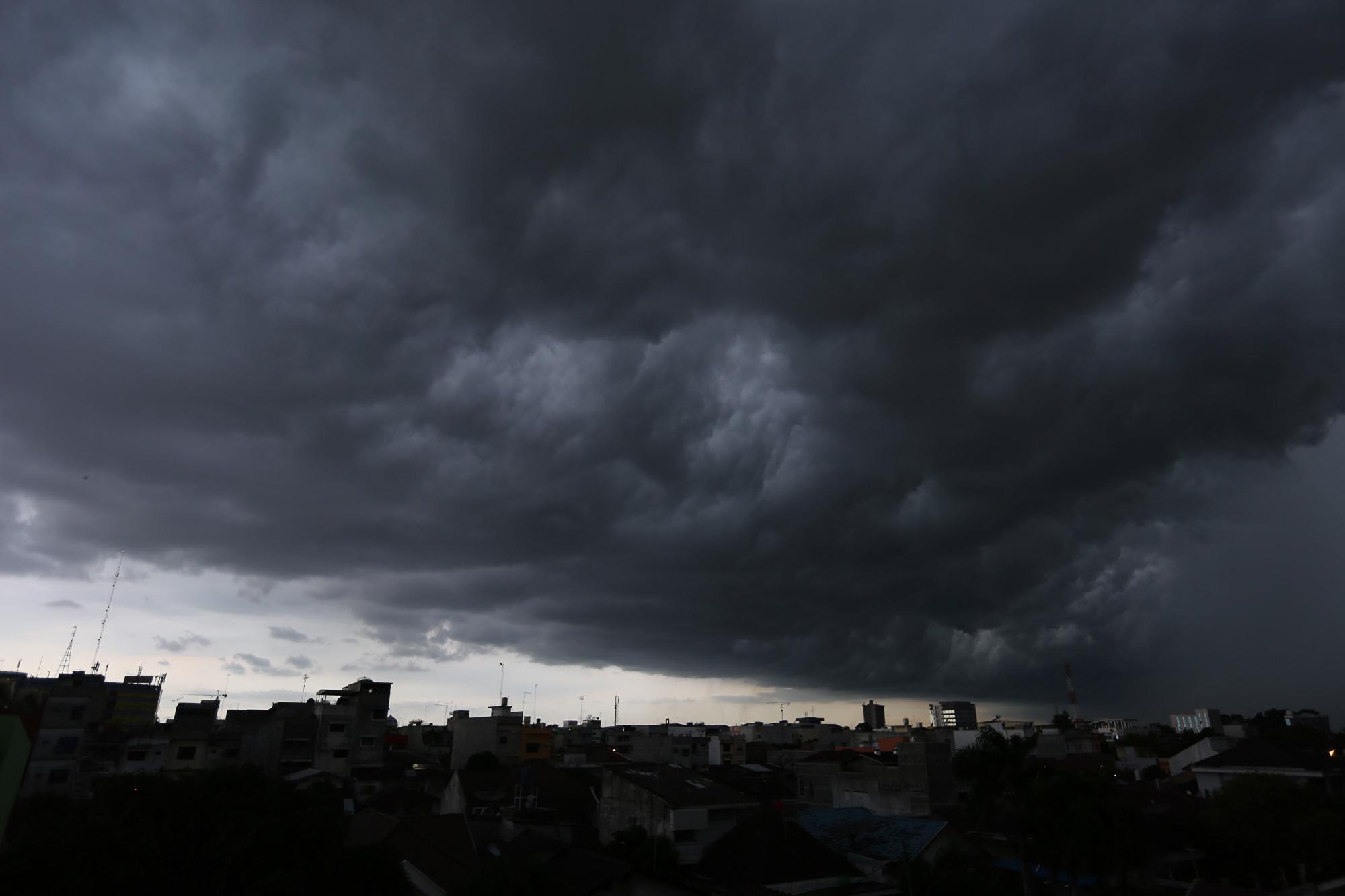 Prakiraan Cuaca Jambi 25-26 Oktober 2025, Waspadai Perjalananmu