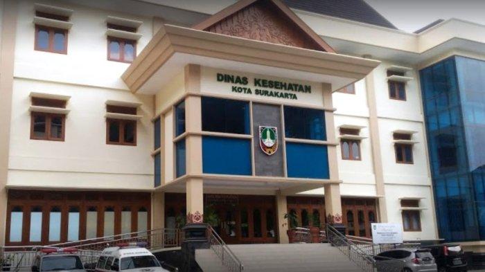 PELECEHAN - Ilustrasi Gedung Kantor Dinkes Kota Surakarta. Seorang oknum ASN Dinkes Kota Surakarta diadukan karena diduga telah melakukan tindak pelecehan terhadap seorang warga Banjarsari. Kasus tersebut saat ini masih didalami pihak Pemkot Surakarta, termasuk juga kepolisian.