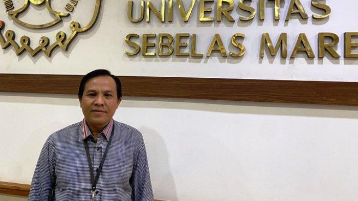 KLARIFIKASI PIHAK UNS- Universitas Sebelas Maret (UNS) mengatakan Devita Sari Anugraeni hanya tinggal menunggu jadwal wisuda. Hal itu disampaikan Agus Riwanto, Sekretaris Universitas yang juga juru bicara UNS, Rabu (2/7/2025).