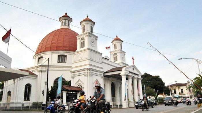 KOTA LAMA SEMARANG - Berdasarkan data terbaru dari BPS https://jateng.bps.go.id/ sejumlah kabupaten dan kota mencatatkan jumlah kunjungan wisatawan yang signifikan.