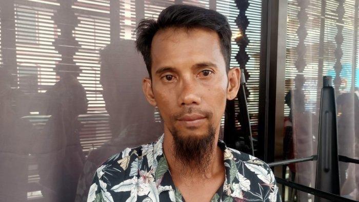 Andi Jamil, seorang tukang ojek di Kota Parepare, Sulawesi Selatan, mengaku menjadi korban salah tangkap Polres Parepare.