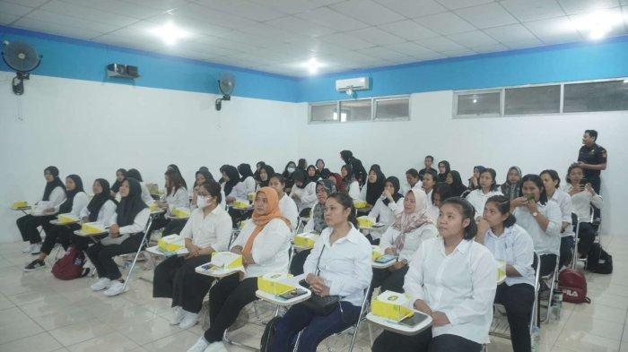 Bea Cukai Berikan Edukasi Kepabeanan kepada Calon Pekerja Migran Indonesia yang berasal dari berbagai wilayah di Jawa Tengah, Selasa (28/05/2024).