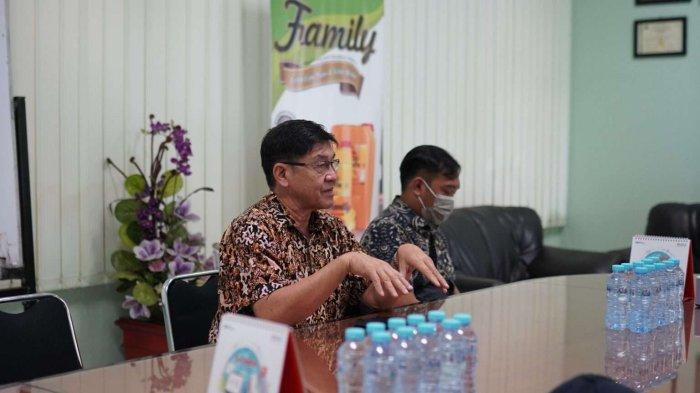 Bea Cukai Tanjung Emas melakukan kunjungan ke PT BEST (Berkah Emas Sumber Terang) yang merupakan perusahaan industri minyak kelapa sawit di Kawasan Industri Pelabuhan Tanjung Emas Semarang, Jumat (21/7/23).