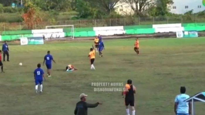 Bupati Halsel Usman Sidik meninggal dunia, tiba-tiba ambruk saat bermain bola, Minggu (5/11/2023).