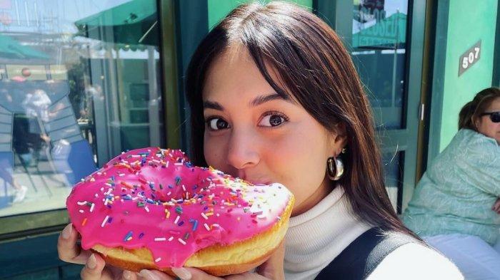 Aurelie Moeremans dulu suka ambil barang orang lain gara-gara melihat ulah sang ibu.