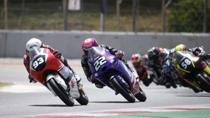 Cetak Sejarah, Pebalap Astra Honda Fadillah Arbi Kibarkan Merah Putih dari Podium Tertinggi FIM JuniorGP Barcelona