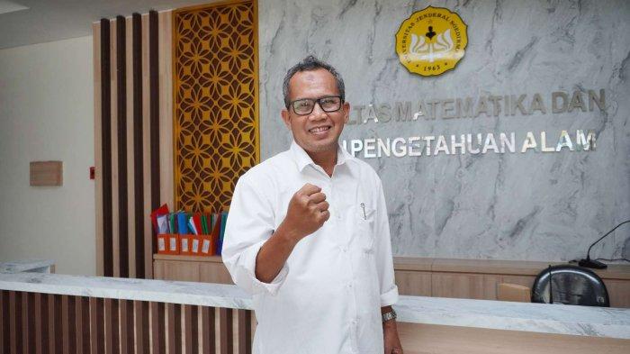 Dekan FMIPA Prof. Drs. Budi Pratikno, M.Stat