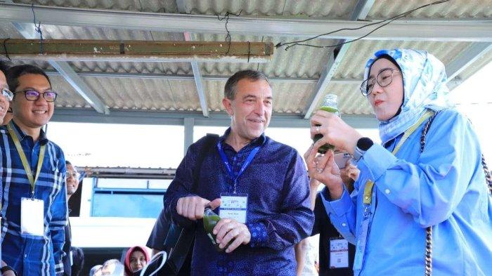 Direktur SDM & Penunjang Bisnis PT KPI, Isnanto Nugroho sambutan pada Site Visit dalam Pertamina Investor Day 2023 di gedung Patra Graha Cilacap, Selasa (4/7/2023).