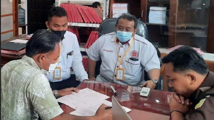 Penyalahgunaan Dana Desa Oleh Kades Dan Kontraktor Lokal